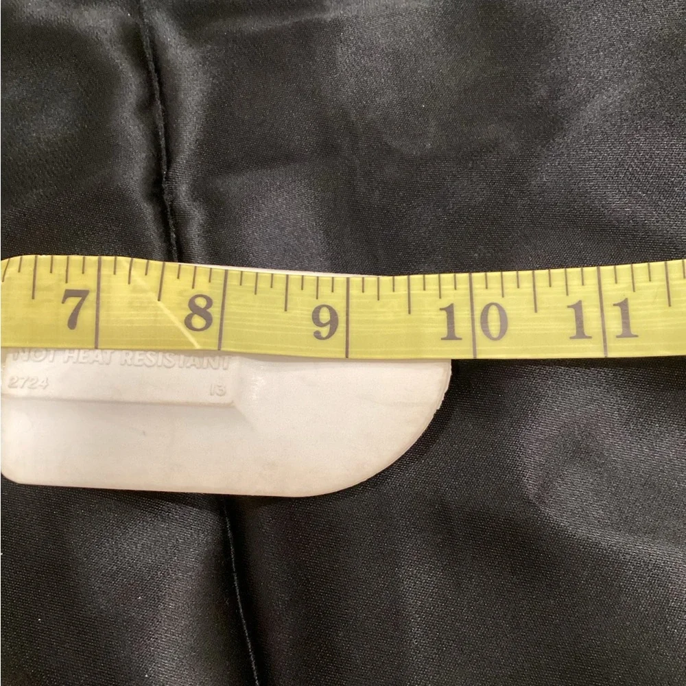 Rubbermaid 1970s bowl scrapper Rubber Spatula non heat resistant 10”